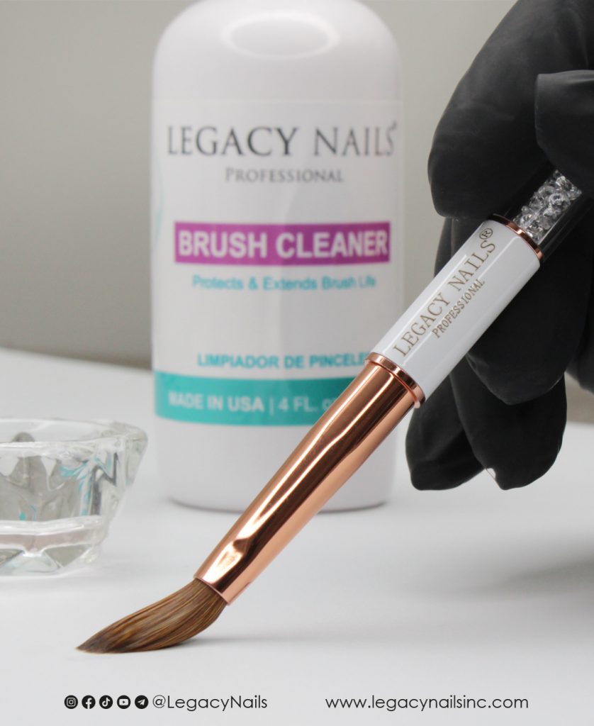 White Nail Brush LNWNB 08 11