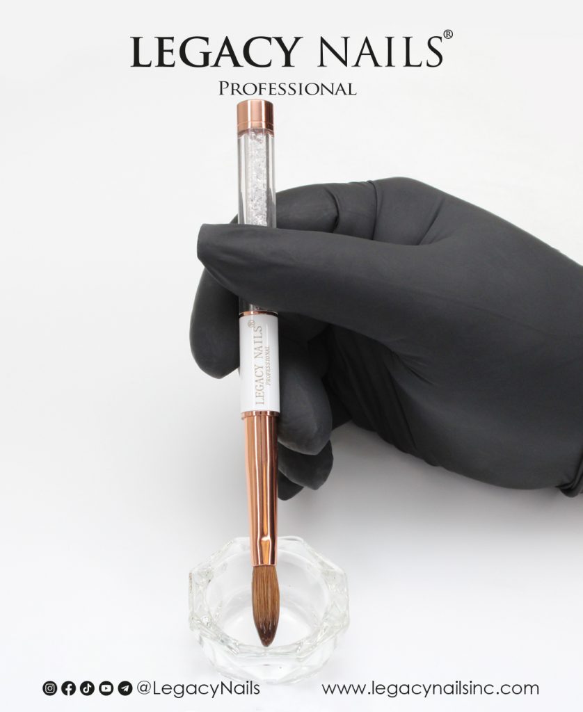 Descubriendo las Diferencias Entre Pinceles Acrílicos Legacy #8 y #10 5 White Nail Brush LNWNB 08 F8 1