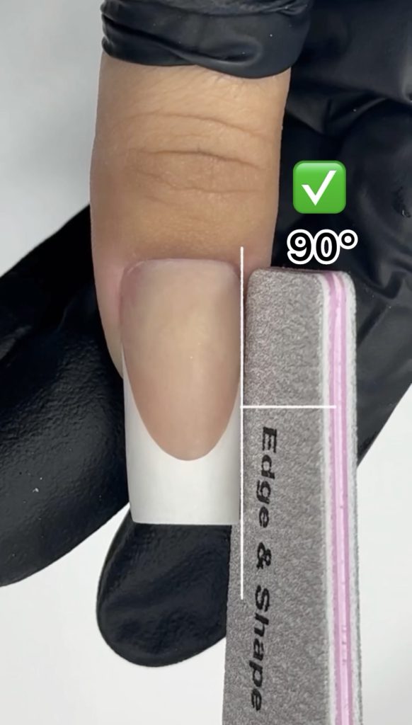 Common Mistakes in Squared Nail Filing Technique: Master Every Detail for Perfection! 4 IMG 5851