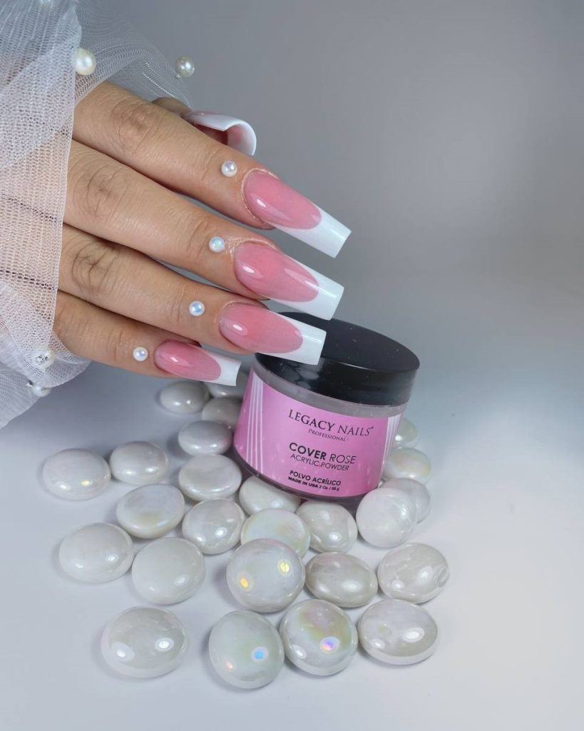 Common Mistakes in Squared Nail Filing Technique: Master Every Detail for Perfection! 8 photo 2024 01 11 16 10 13